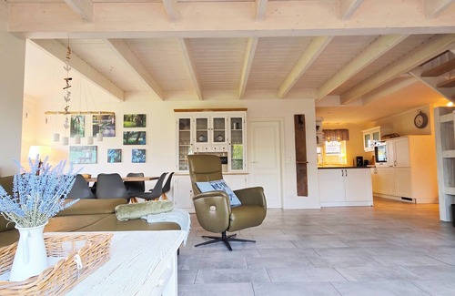 Blekendorf House | Baltic Sea vacation home Lille Hus 220sqm living space and 1,100sqm garden with hot tub
