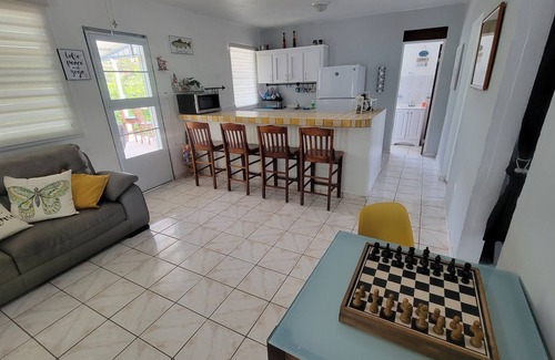 Caonillas Abajo House | Bamblo Lake House. A romantic property with direct acces to Caonillas Lake.