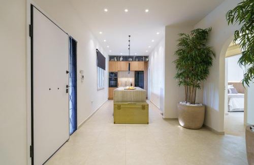 Kallithea Villa | BAMBOO Athens Villa