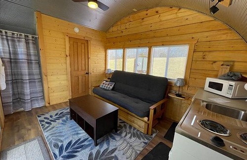 Stanardsville Cabin | Bamboo Beetle Cabin Pod