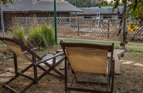Gurugram Cottage | Bamboo Cabin w. Aravalli Hill Views