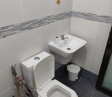 Bamburi Apartment | Bamburi Coast Apt