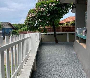 Phe Villa | Ban Katelek