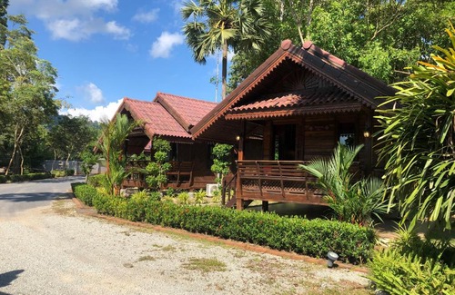 Ban Na Faek Resort | Ban Suansin