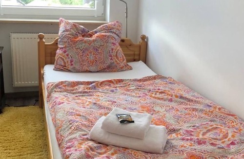 Bad Steben Apartment | BAN Thai Ferienwohnung in Bad Steben - 3-raum-ferienwohnung mit Süd-balkon