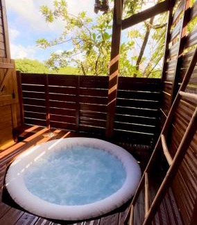 Le Gosier House | Banana Cottage Ecolodge & Spa