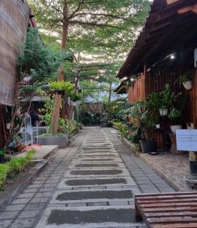 Pogung Lor Villa | Banana Leaf Villa