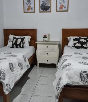 Pogung Lor Villa | Banana Leaf Villa