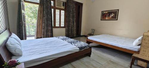 Varanasi Bed & Breakfast | Banarasi Courtyard