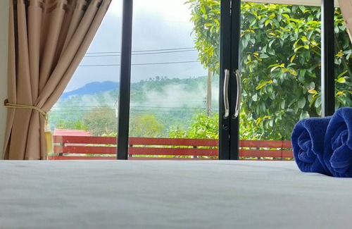 Kamlon House | Banchomchan