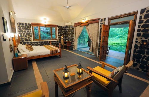 Tala Resort | Bandhavgarh Meadows