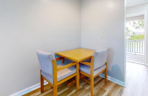 Baneberry Hotel | Baneberry Inn 12