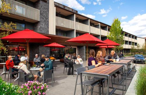 Banff Hotel | Banff Aspen Lodge