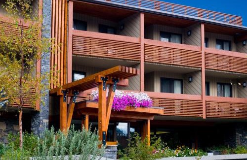 Banff Hotel | Banff Aspen Lodge