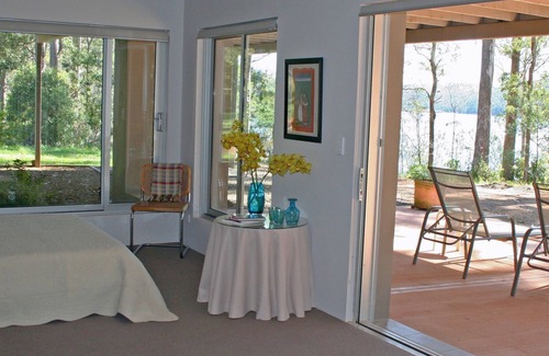 Narooma Apartment | Bangalay Luxury Waterfront Apartment