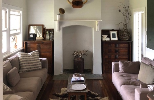 Bangalow House | Bangalow View - Classic, simple and relaxed living