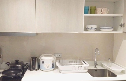 Khlong Tan Condo | Bangkok Sukhumvit 36 Deluxe Double Room with Sauna