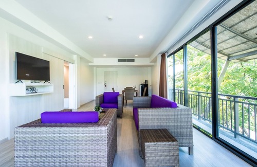 Ban Bang Saen Hotel | Bangsaen Heritage Hotel