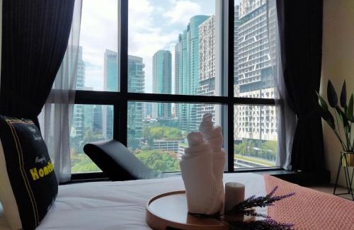 Taman Bukit Pantai Apartment | Bangsar Trade Center Studio 4pax I HomeBrickz