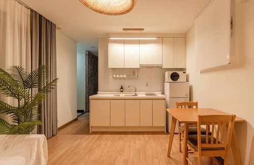 Jocheon House | Banhakeura Pension
