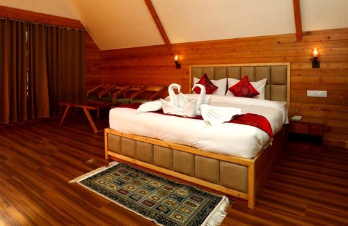 Kandaghat Hotel | Banjara Mountain Retreat Chail Hills
