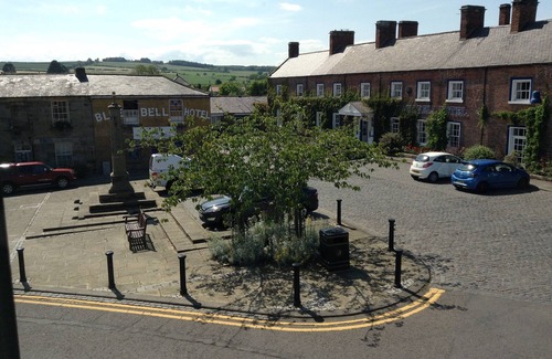 Belford House | Bank Conversion with Roof Top Garden close to centre of Ancient Coaching Village