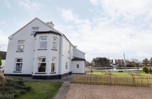 Mablethorpe and Sutton House | Bank House