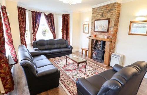 Mablethorpe and Sutton House | Bank House