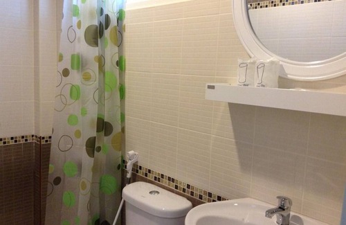 Thong Chai Hotel | Bankrut Resort