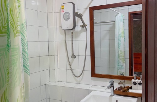 Ayutthaya Hotel | Banmai87 Guest House