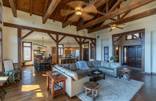 Banner Elk House | Banner Crest - MOUNTAIN LUXURY! Views, hot tub, Private Pool and Tennis Courts, Game Room!