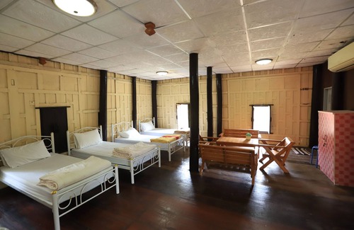 Ban Kha Hotel | Banrainaifun