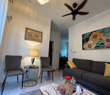 Banting House | Banting Sg Lang Homestay 2 bedrooms