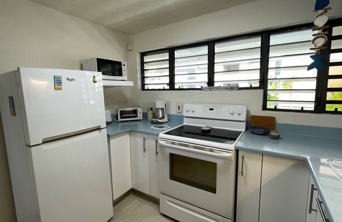 Garrison Historic Area Condo | Banyan Court, a Family-Friendly Condo Close to Everything!