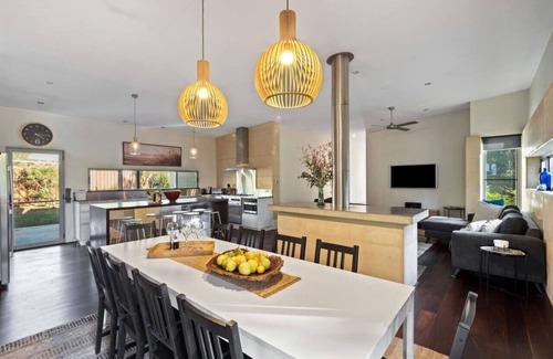 Margaret River House | Banyandah | Dog Friendly | Family & Groups Welcome