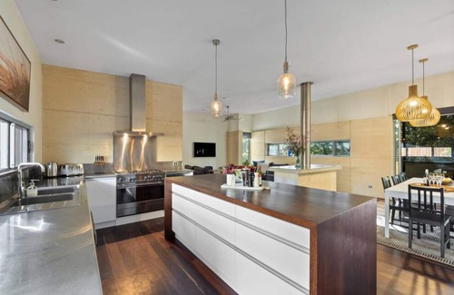 Margaret River House | Banyandah | Dog Friendly | Family & Groups Welcome