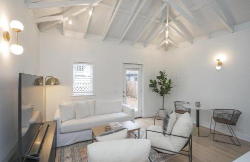 Eastwood Apartment | Bao Haus