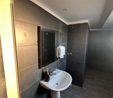 Ardenice Hotel | Bar Hotel Orgito