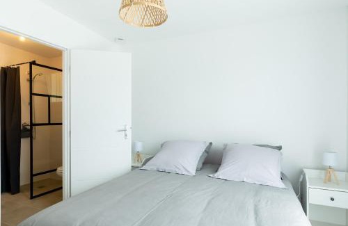 Ploubazlanec House | Baradoz