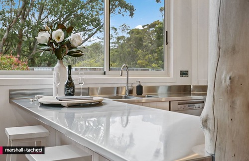 Barragga Bay House | Baraga Sanctuary holiday house, Bermagui Barragga Bay