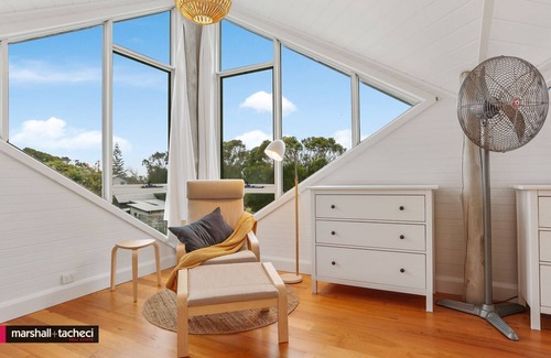 Barragga Bay House | Baraga Sanctuary holiday house, Bermagui Barragga Bay