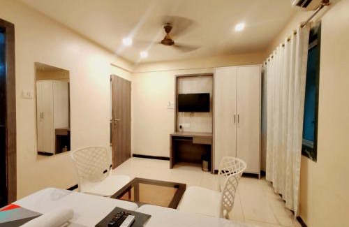 Nerul Hotel | Baramati Stays