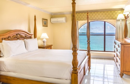 Maxwell Resort | Barbados Beach Club Resort - All Inclusive