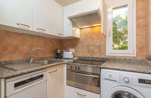 Portopetro House | BARCA TRENCADA - Beautiful apartment very close to the beach. Free WiFi.