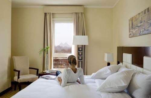 Al-'Umraniyah Hotel | Barceló Cairo Pyramids