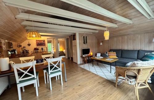 Hvalfjarðarsveit House | Bard Cottage