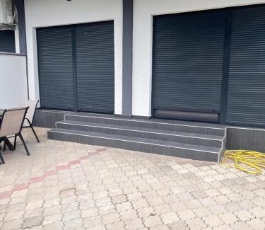 Burtaisi Apartment | BarDeluxe