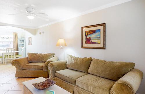 Indian Shores Apartment | Barefoot Beach Resort F104