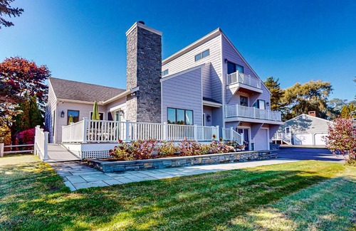 Kennebunk House | Barefoot Bliss