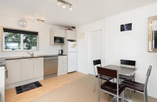 Pukehina House | Barefoot Break – Pukehina Beach House